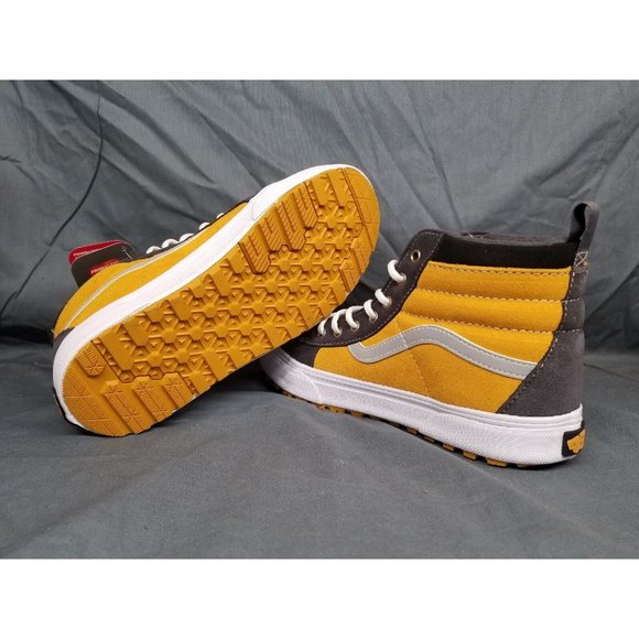 Vans Sk8-Hi Mte-1 Insulated SneakerBoot Suede Gold Grey Boys Size 7 NEW IN BOX - Picture 5 of 6